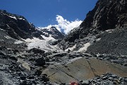 63 Qui il nostro 'campo-base' per il pranzetto al sacco...